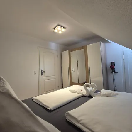 Apartament Mit Terrasse *